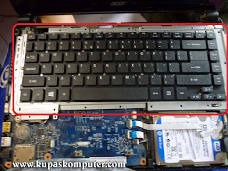 Posisi keyboard Acer Aspire E1-410 Posisi keyboard Acer Aspire E1-410