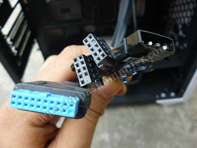 Pengkabelan bagian depan Nanotron T1X Pengkabelan bagian depan Nanotron T1X.jpg