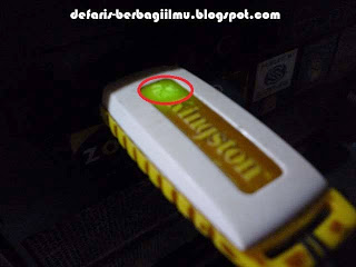 Indikator lampu flashdisk orisinil kingston